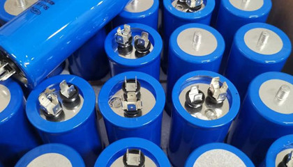 電機電容器10uf的容量大嗎？
