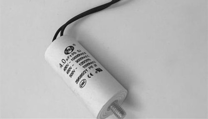 如何選擇到質(zhì)量好的面包機(jī)電容器？
