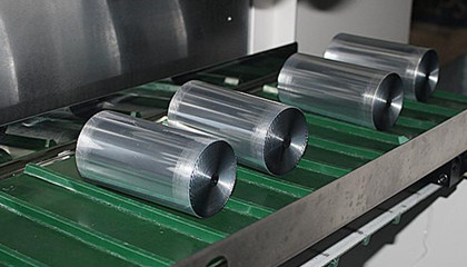 CBB60電機(jī)電容器的優(yōu)點(diǎn)、應(yīng)用以及使用注意事項(xiàng)